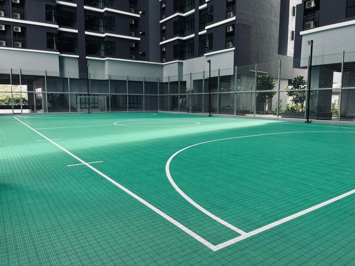 Maxim 2 Bedrooms Mrt Station Cheras Kuala Lumpur Homestay Exterior foto